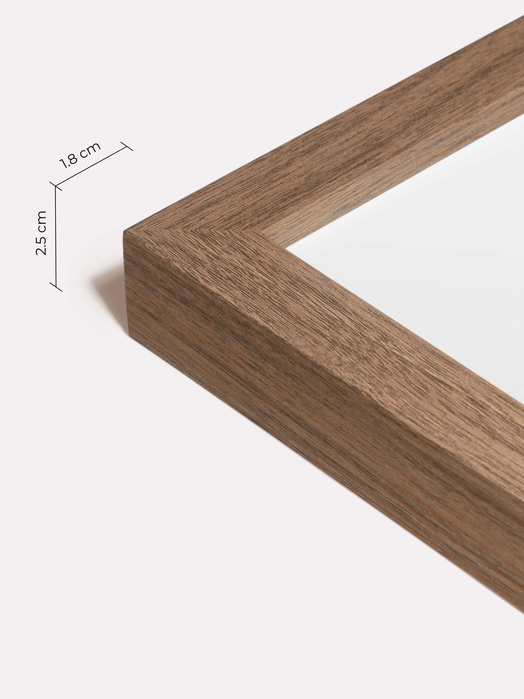 Classic Frame, Walnut, A4 - Close-up view